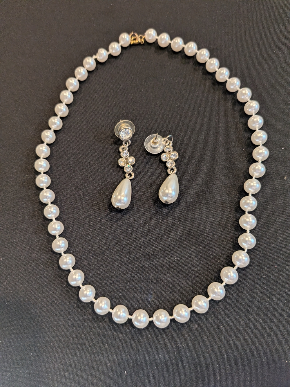 Classic White Pearl Necklace 9.5" and Drop Earring Set - Elegant Women Jewelry